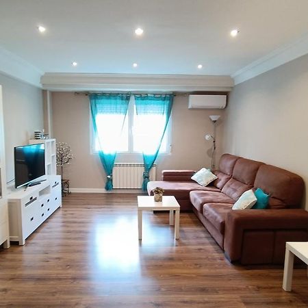 ארנחואז Amplio Apto Con Patio Privado מראה חיצוני תמונה